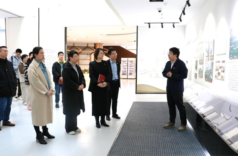 傳承黃旭華精神 講好新時(shí)代“大思政課”——船建學(xué)院與馬克思主義學(xué)院聯(lián)合開(kāi)展主題黨日活動(dòng)